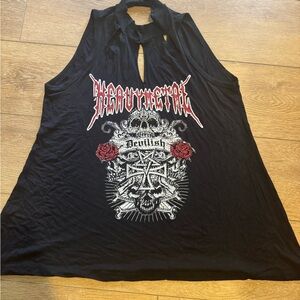 Black Sleeveless Graphic Top